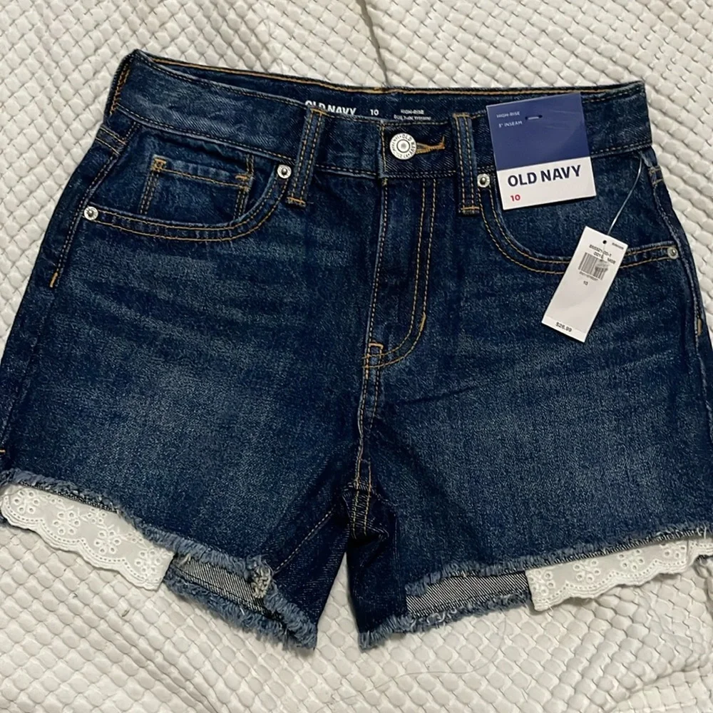 NWT- Old Navy - girl’s 10. Two Shorts Bundle